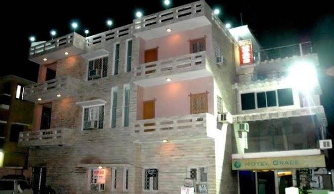 Hotel grace