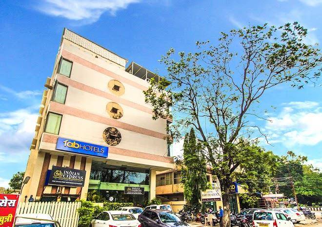 Fabhotel prime amrit residency