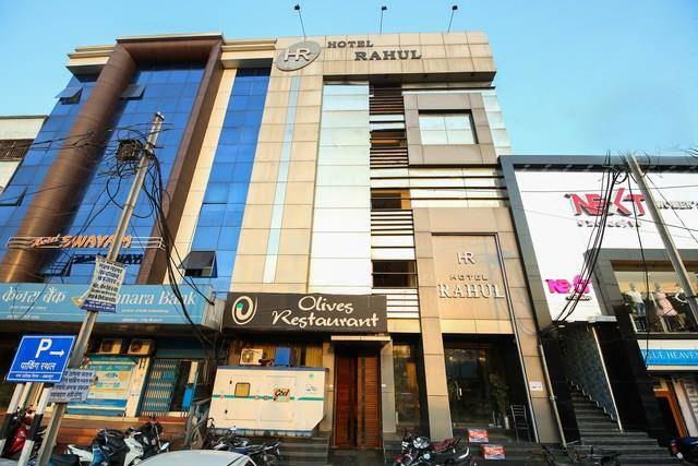 Hotel rahul