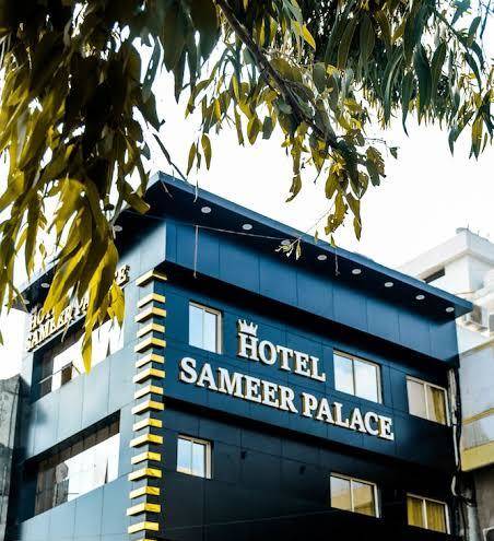 Hotel Sameer Palace Image