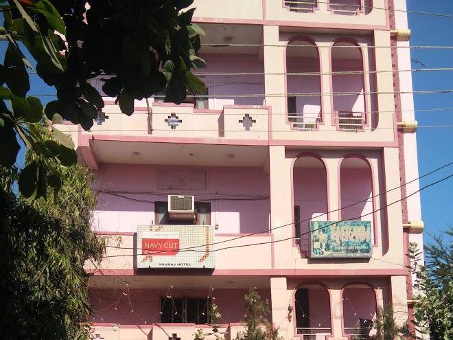 Hotel yuvraj