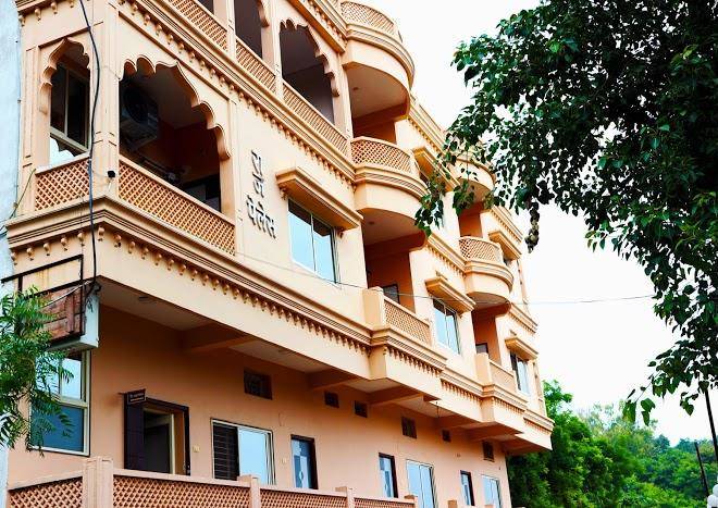 Hotel raj palace maheshwar
