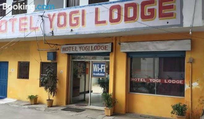 Hotel yogi lodge