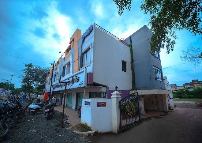 Tirumala hotel amravati