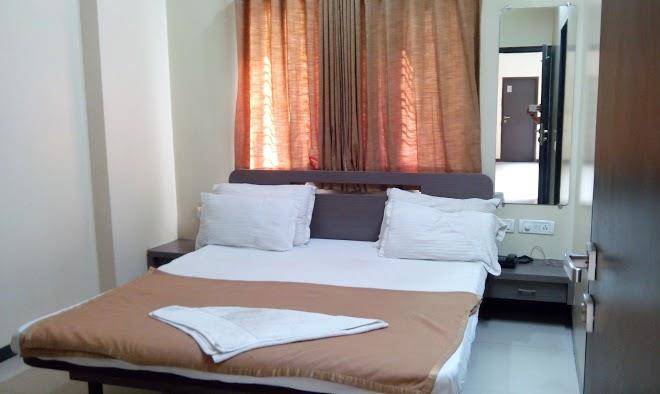 Hotel new bharti