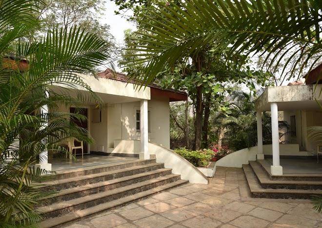 Modi's resort karjat