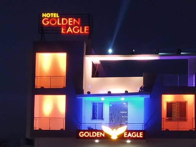 Hotel golden eagle