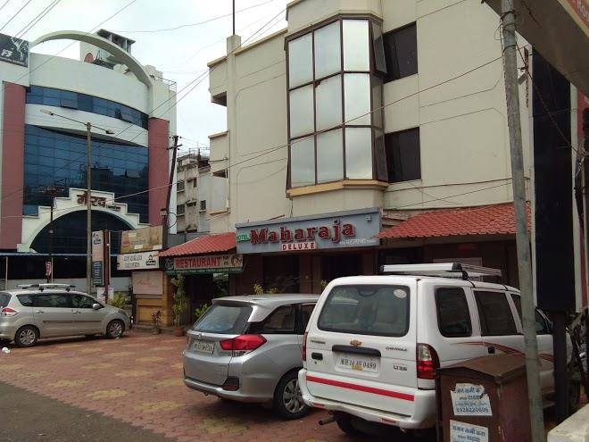 Hotel maharaja deluxe
