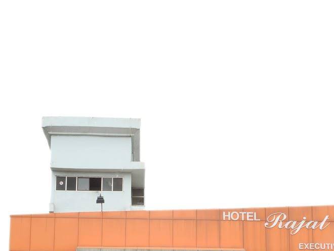 Hotel Rajat Executive Image