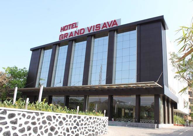 Hotel Grand Visava Lonaval Image