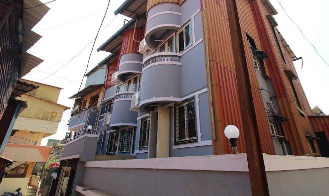 Hotel jambhale palace
