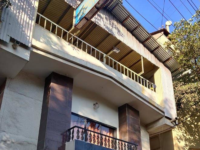 Hotel sangam executive