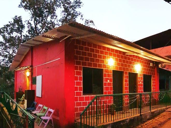 Bombay backpackers matheran