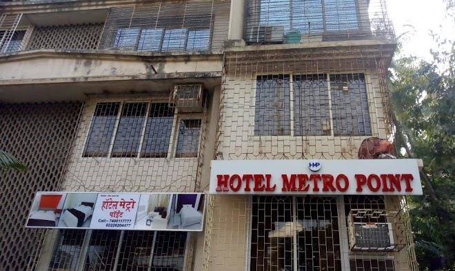 Hotel metro point
