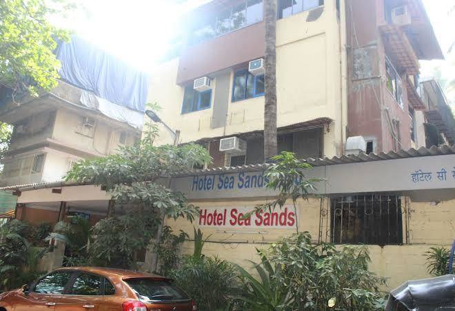 Hotel sea sands