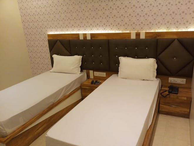 Hotel Veera Residency Image