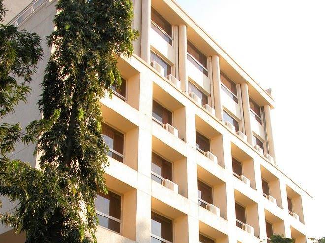 Bollywood design hotel landmark suites