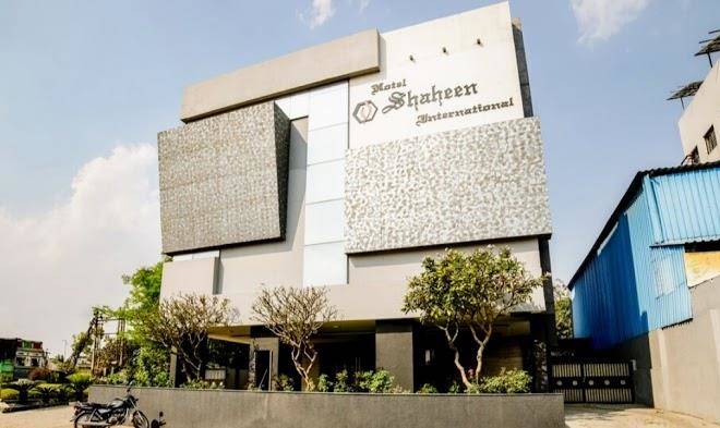 Hotel Shaheen International Image