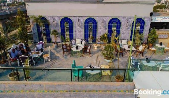 The travotel suites
