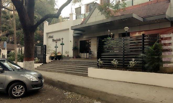 Hotel brookside
