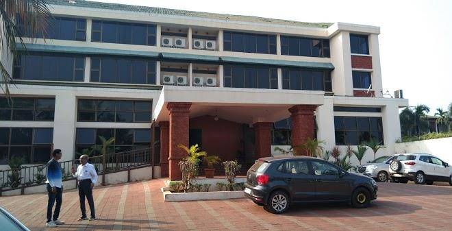 Club mahindra ganpatipule by green leaf resort