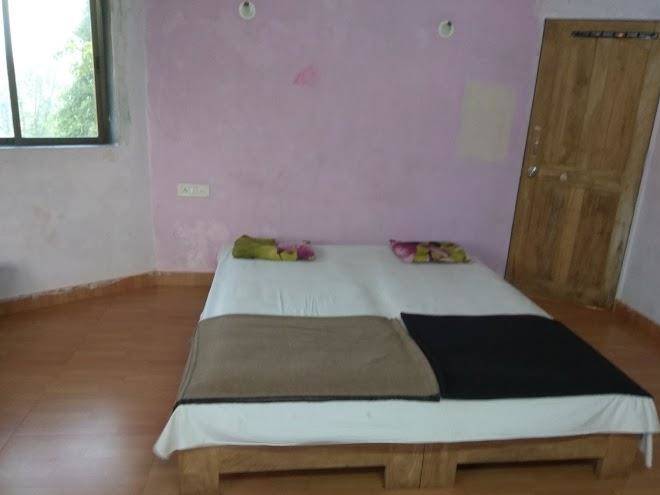 Hotel sadanand