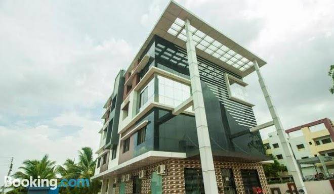 Hotel shirdi