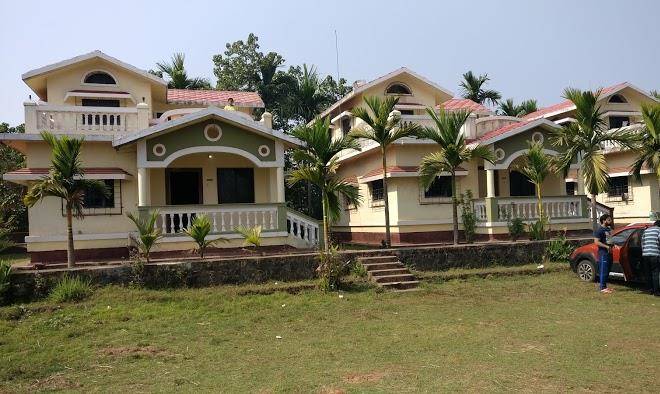 Mauli resort
