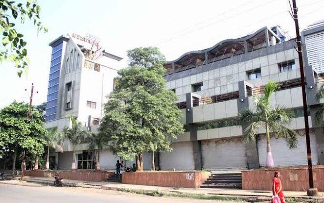 Hotel praveen international