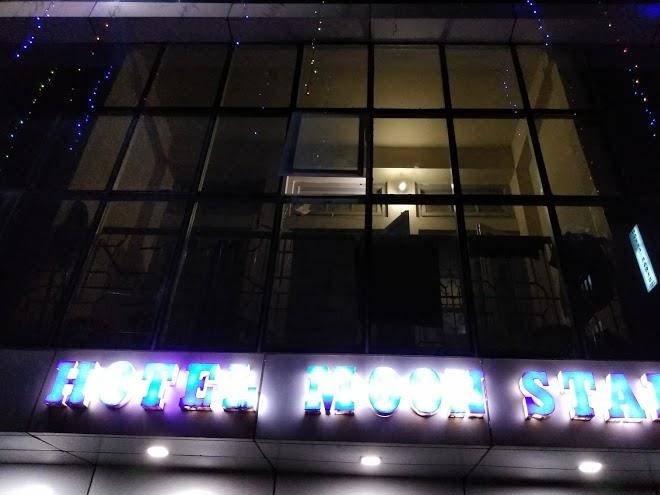 Moon star hotel