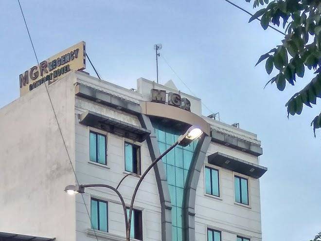 Mgr regency ponnusamy restaurant