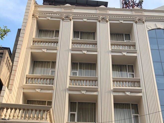 Hotel golden tower