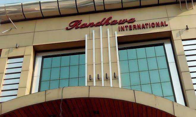Hotel randhawa international
