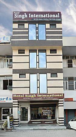 Hotel singh international hotel near golden temple