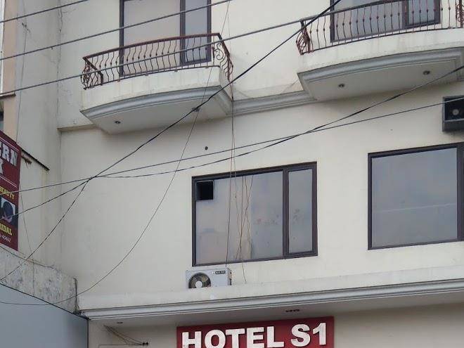 Sethi's hotel s 1
