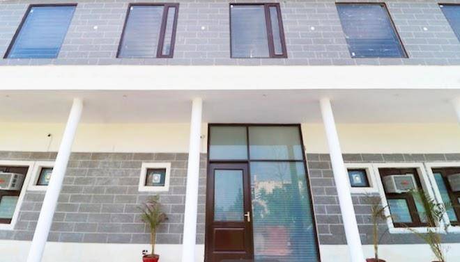 Hotel sharnam kharar