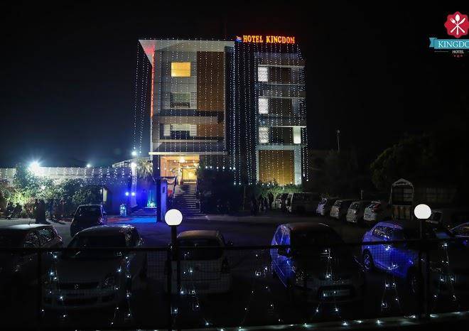 Kingdom hotel moga