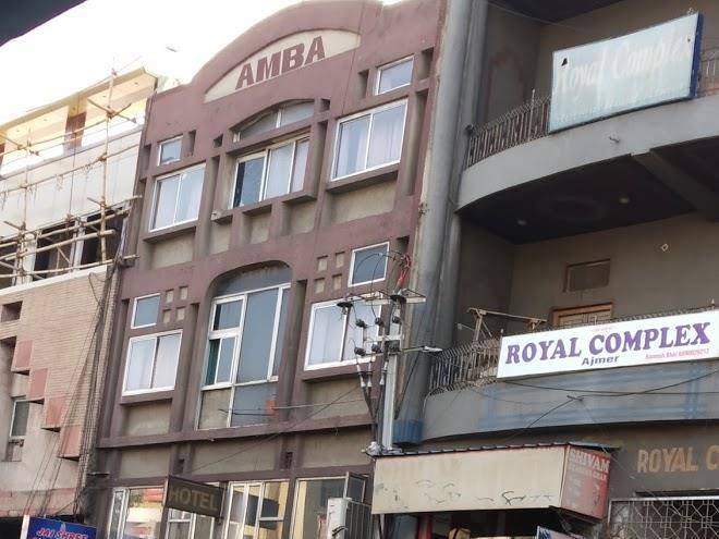 Hotel amba