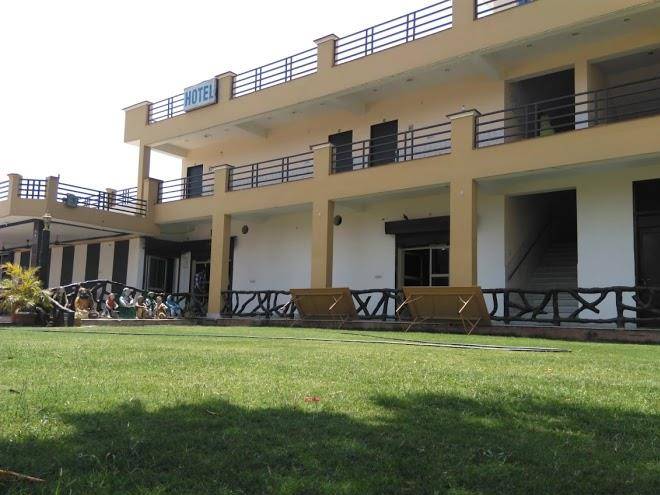 Pal do pal hotel & restaurant