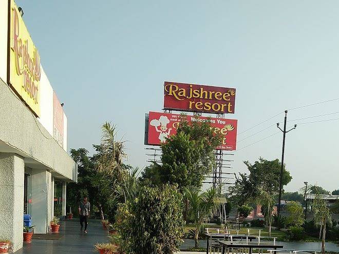 Country touch hotel