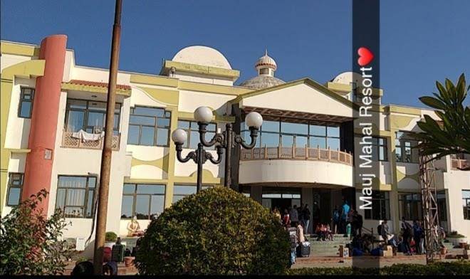 Hotel mauj mahal water park & fun resort