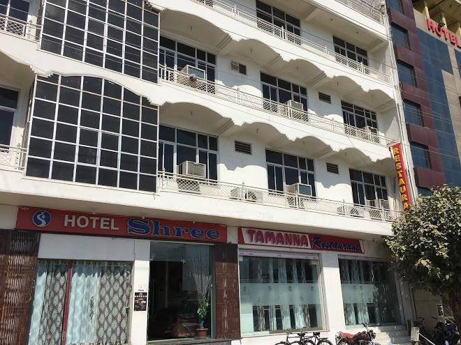 Hotel shree