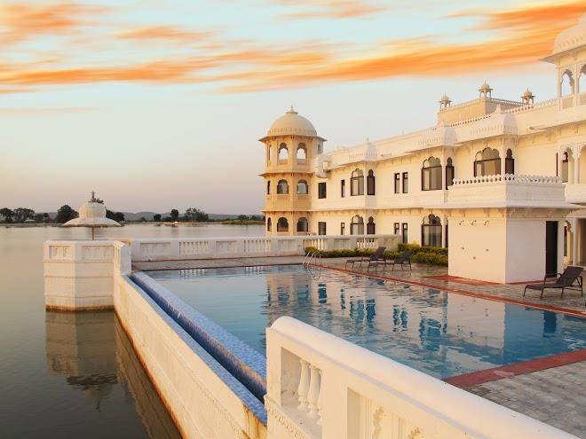 Justa lake nahargarh palace