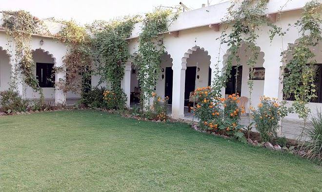 Hotel royal farm bharatpur