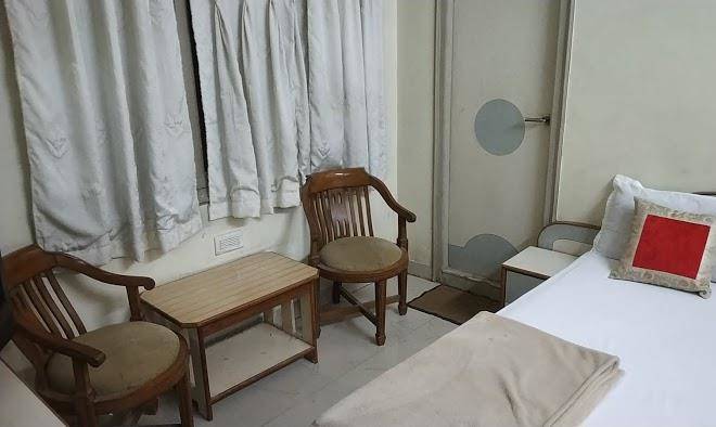 Hotel pandit