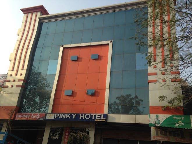 Pinky hotel