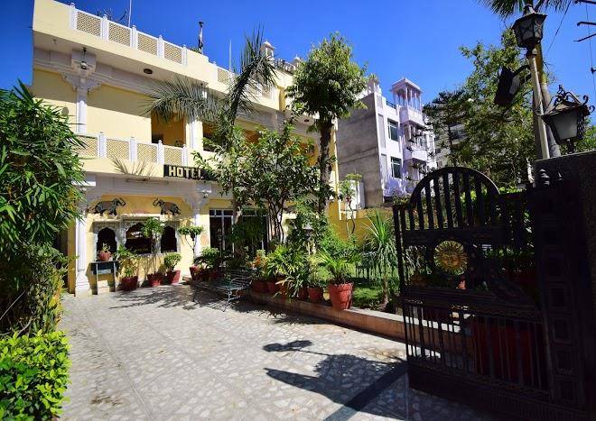 Bani park hotel jaipur
