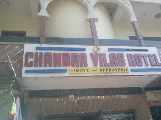 Hotel chandra vilas