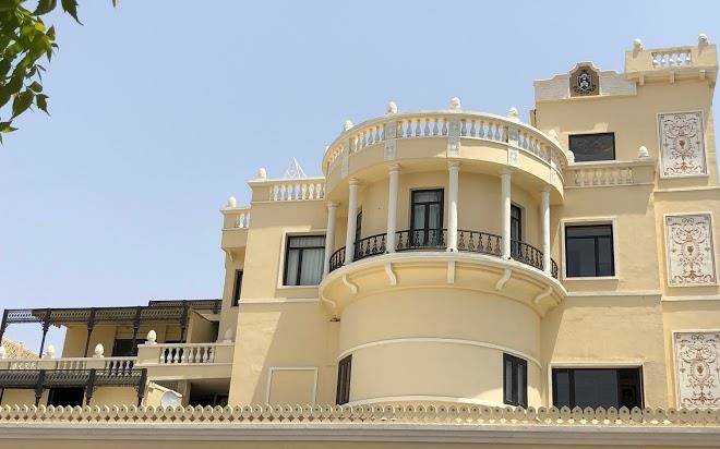 Ratnawali a vegatarain heritage hotel