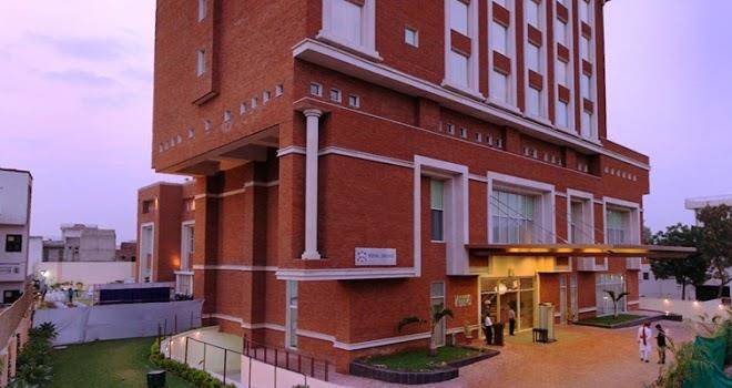 Hotel royal orchid